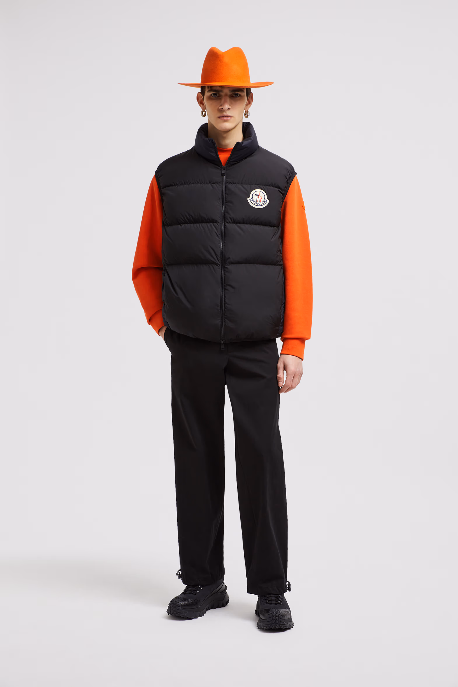 Almaz Down Vest Men Black & Navy Blue Moncler 0